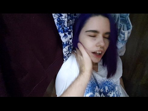 ❤️ 在衣柜里发现我的妹妹并帮助她射精 ❤ Sluts。at zh-cn.hentai-ita.ru
